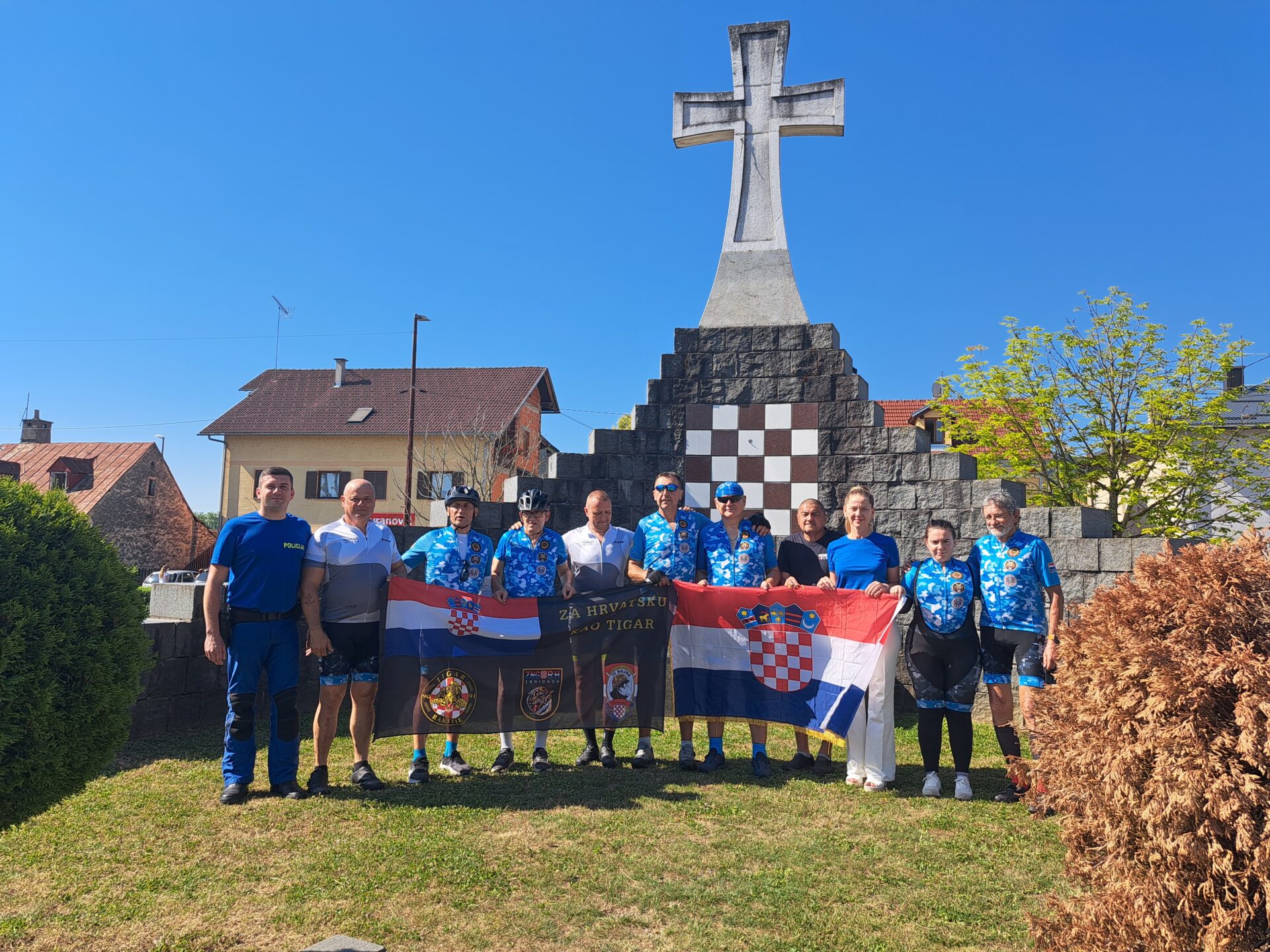 Pozadina